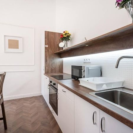Stylish Apartment In The City Center ブダペスト エクステリア 写真